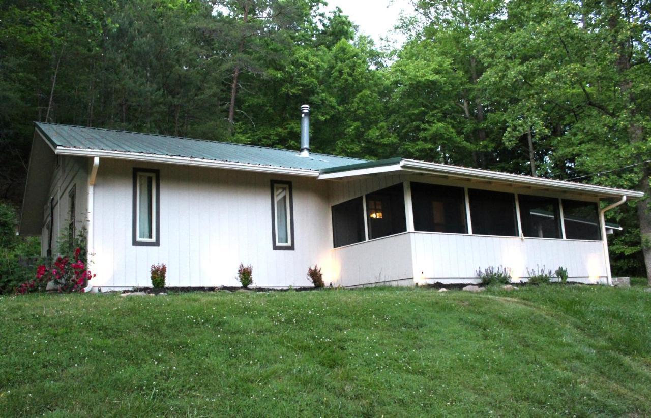 סביירוויל Stay At The Retreat! Gatlinburg-Dollywood מראה חיצוני תמונה