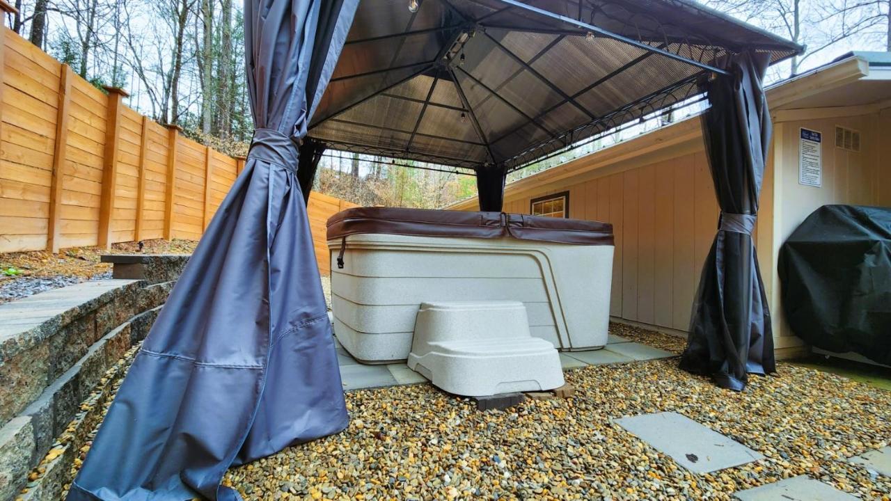 סביירוויל Stay At The Retreat! Gatlinburg-Dollywood מראה חיצוני תמונה